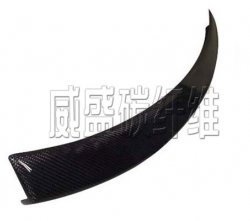 賽車為什么會(huì)用到碳纖維材料